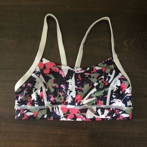 Luluemon sports bra